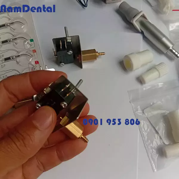 Công Tắc Hơi Mở điện 