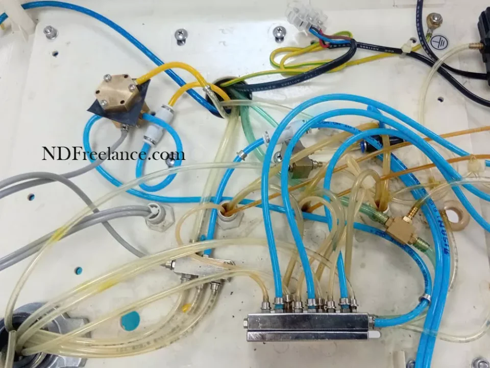 Hiện tượng nước ở ghế nha khoa có dấu hiệu phụt phụt